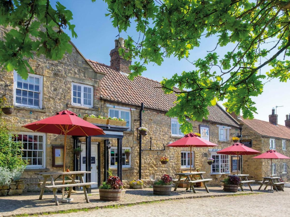 The Fauconberg Hotel Coxwold Bagian luar foto